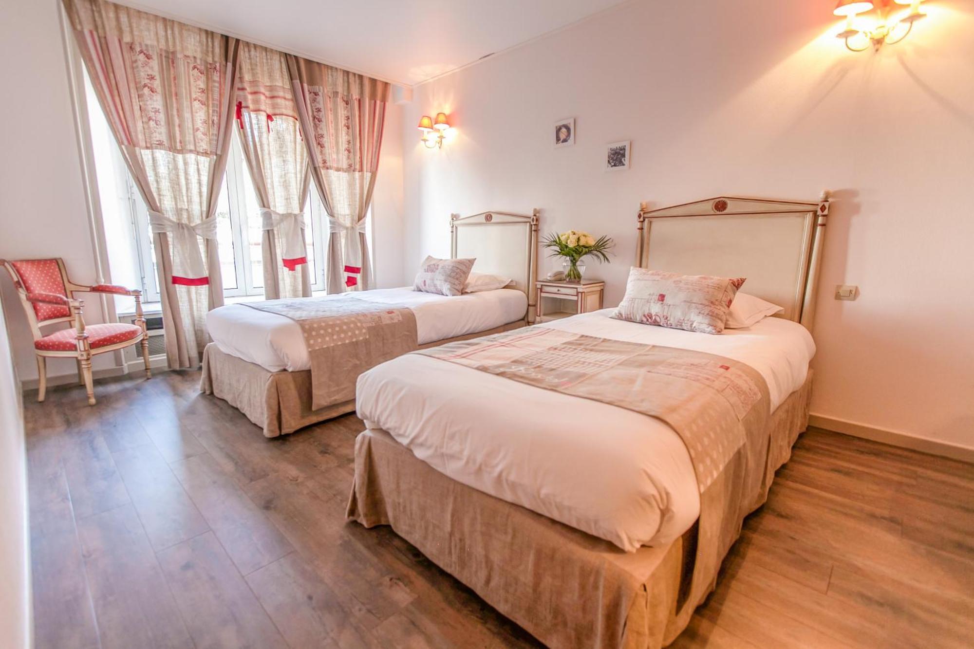 Brit Hotel Bristol Montbeliard Centre Екстериор снимка