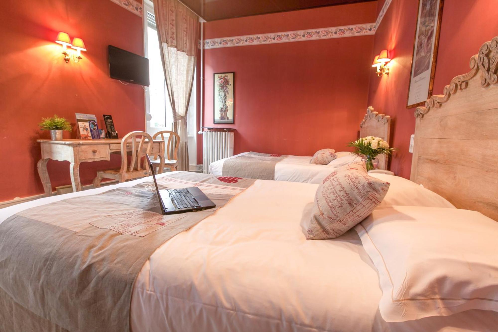 Brit Hotel Bristol Montbeliard Centre Екстериор снимка