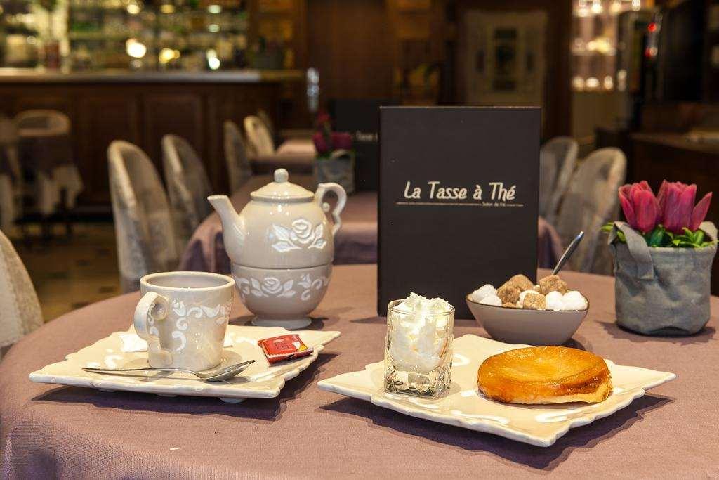 Brit Hotel Bristol Montbeliard Centre Ресторант снимка
