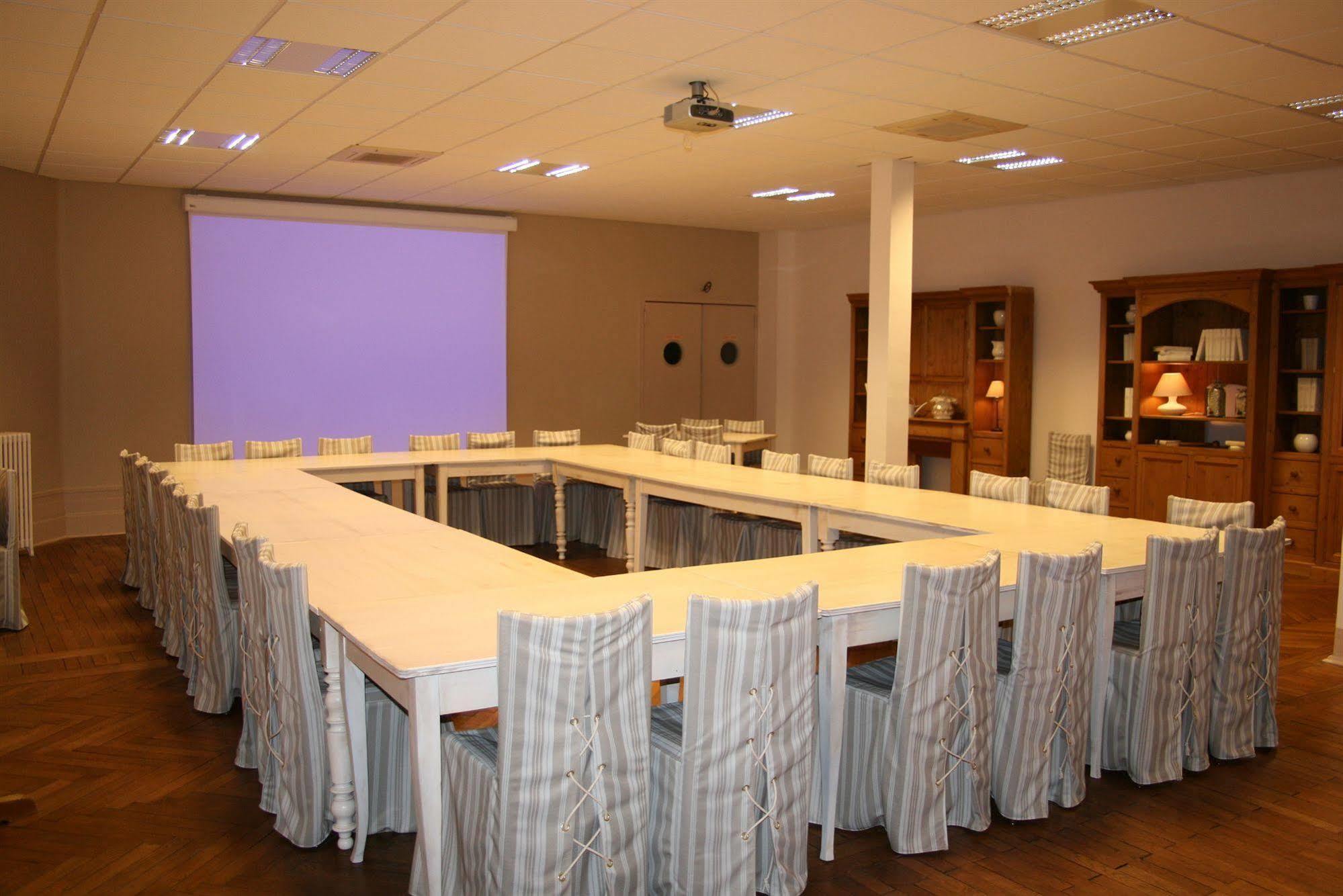 Brit Hotel Bristol Montbeliard Centre Екстериор снимка